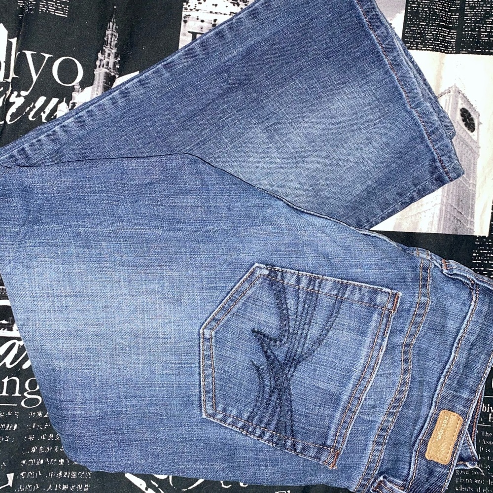 Refuge Jeans